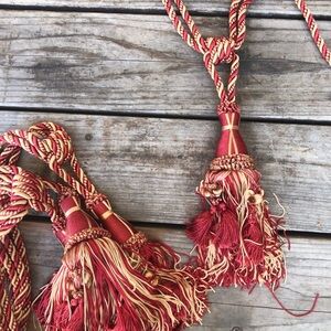 Luxury Red Gold Curtain Drape Tie Set